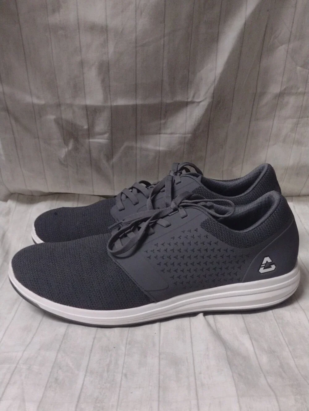 Cuater Men's Gray Casual Sneakers (J1143)